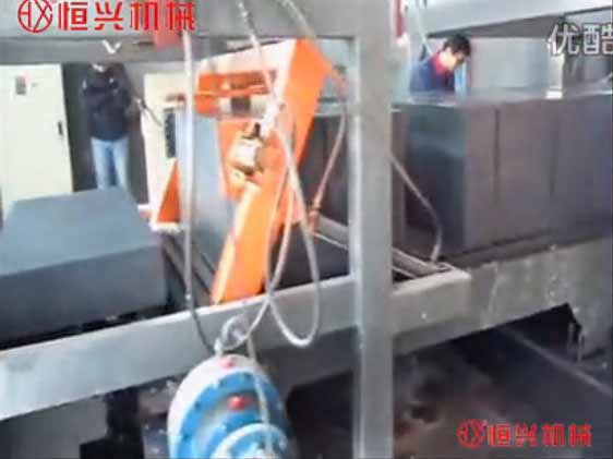 陶粒自(zì)保溫砌塊切割(gē)生産線