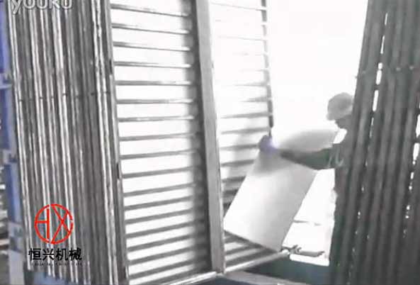 牆闆簡易線(xian)視頻 簡易式輕(qing)質牆闆設備