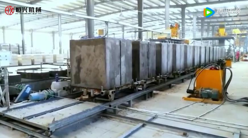 陶(tao)粒自保溫(wēn)砌塊生産(chan)線